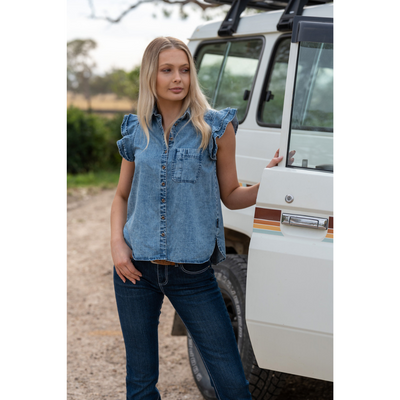 Wrangler Womens Kiara Ruffle Sleeve Blouse