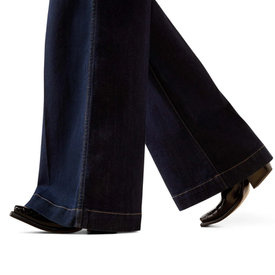 Ariat Womens Ultra High Rise Wide Leg Jeans